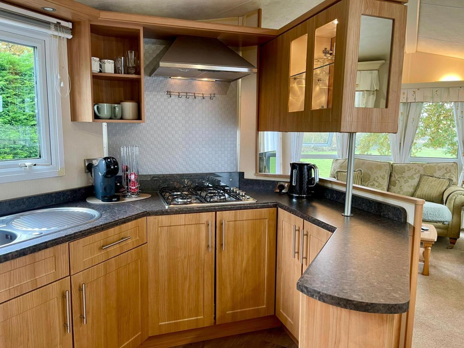 Severnside Boat And Caravan Park Gloucestershire - Caravan 1 Deerhurst Eksteriør bilde